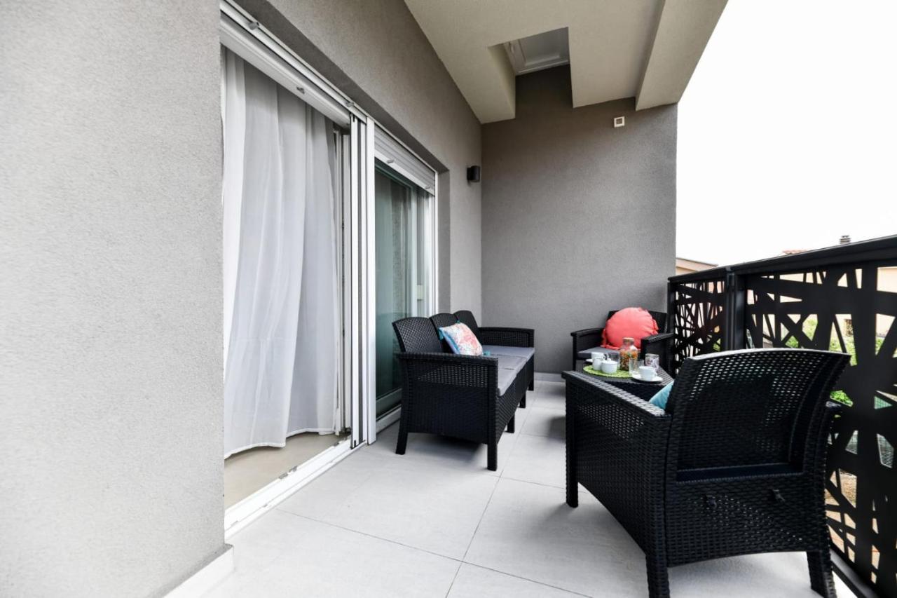 Family Apartment Amare Zadar Exteriör bild