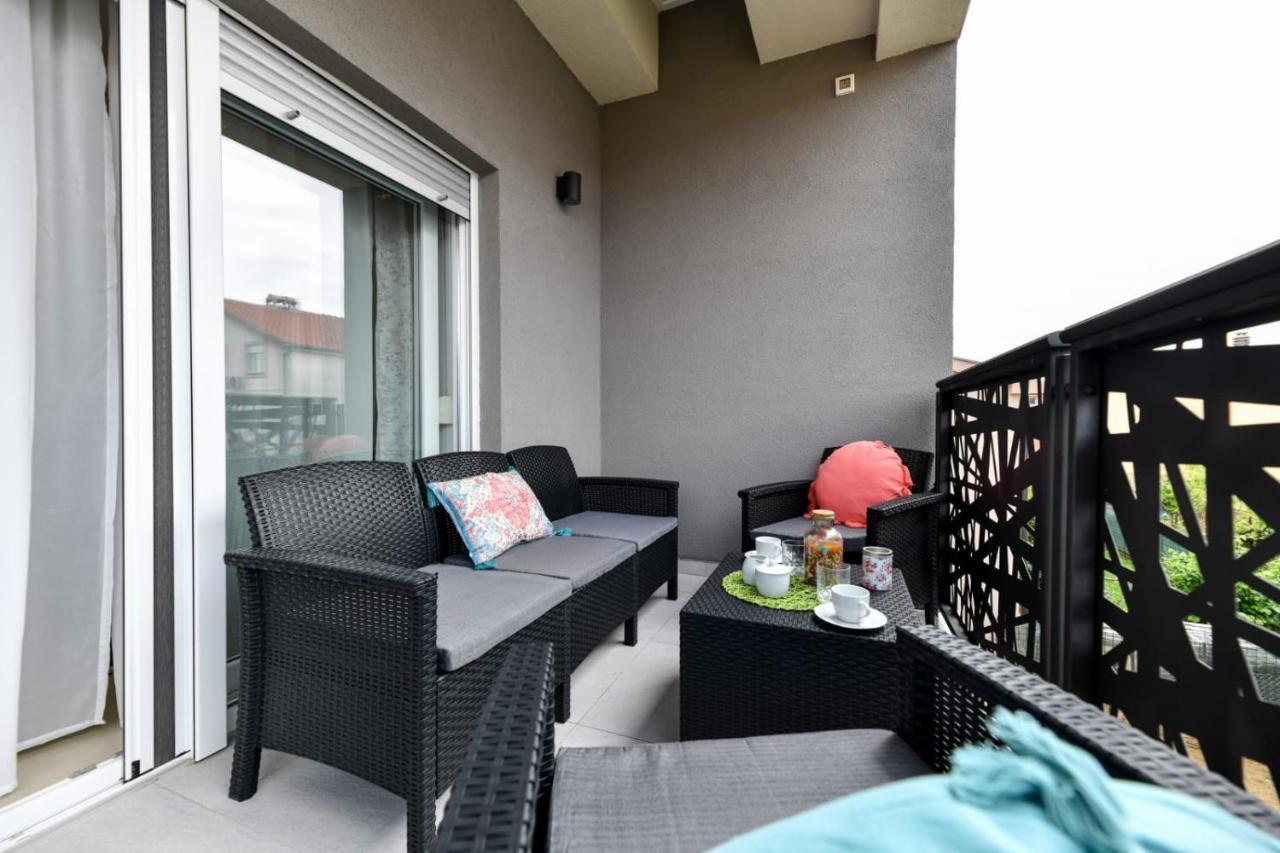 Family Apartment Amare Zadar Exteriör bild